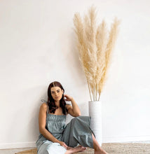 Load image into Gallery viewer, 1.2M tall cream/ malt honey natural pampas- Jenna
