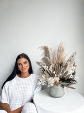 Load image into Gallery viewer, Mystical Mumma coastal dried flowers- valentines