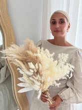 Load image into Gallery viewer, Home maker mumma white and calm bunch- valentines