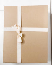 Load image into Gallery viewer, DIY bloom box kit