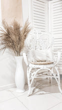 Load image into Gallery viewer, Tall raw pampas grass 1M - Jillian
