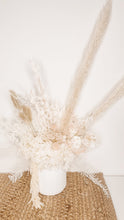 Load image into Gallery viewer, Full pampas and dried floral arrangement- Girly luxe
