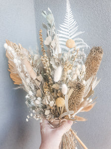 Native dried flower bunch- home