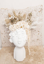 Load image into Gallery viewer, Minimal lady face planter and dried florals.
